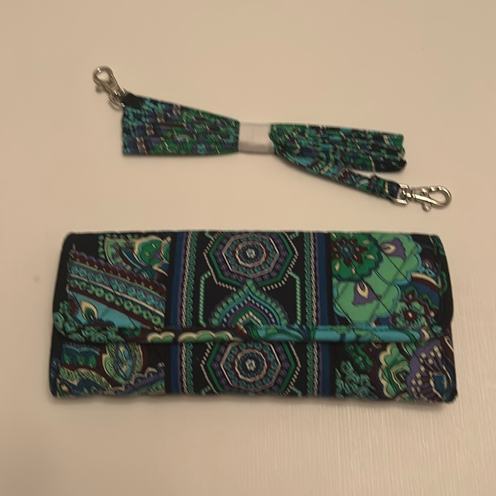 Vera Bradley wallet wristlet crossbody.  NEW